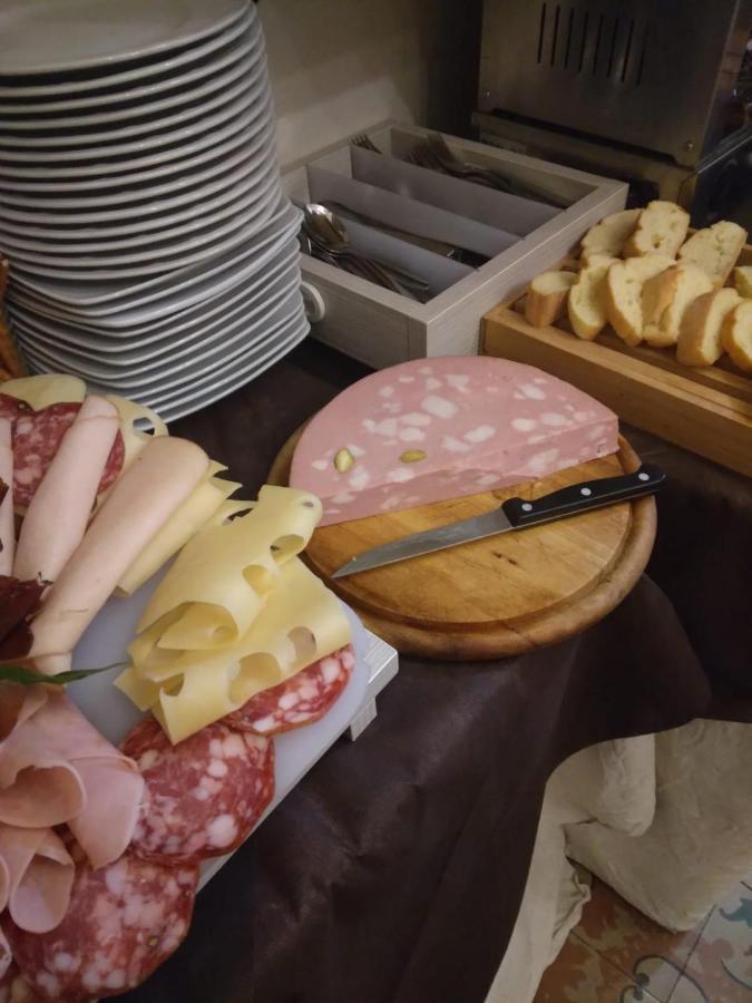 ホテル Umberto House カターニア エクステリア 写真