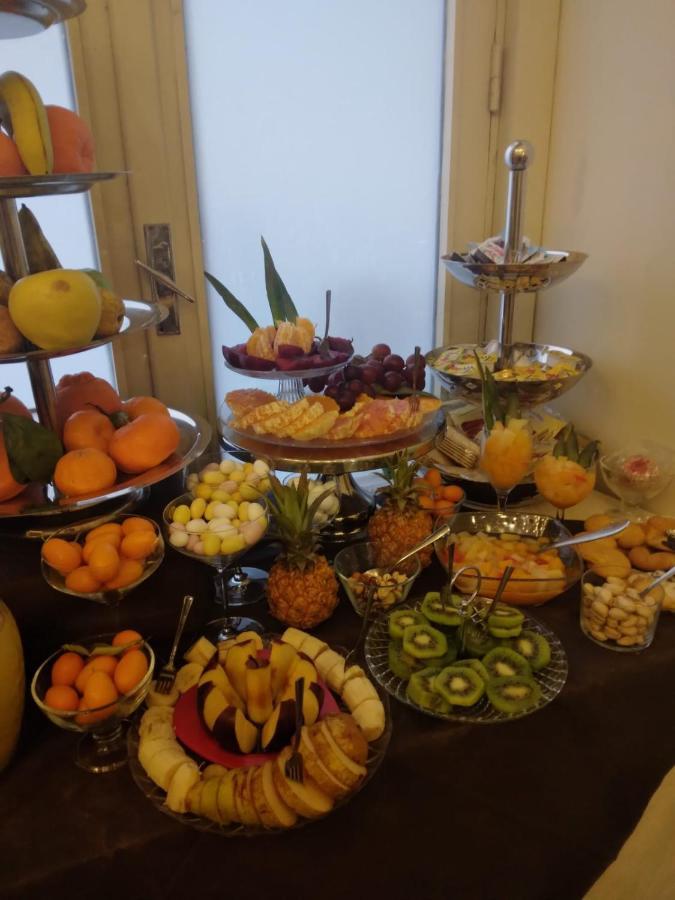 ホテル Umberto House カターニア エクステリア 写真