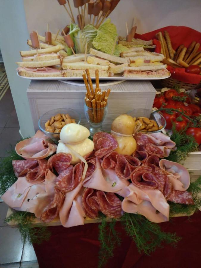 ホテル Umberto House カターニア エクステリア 写真