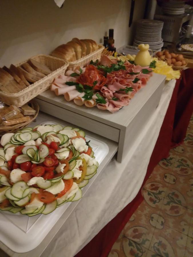 ホテル Umberto House カターニア エクステリア 写真